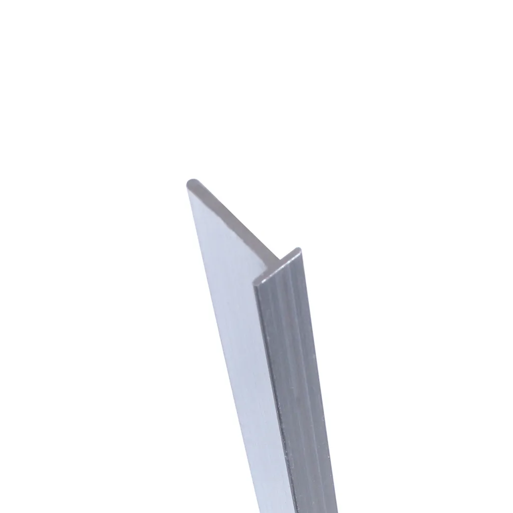 \\SW-AG\AllgeierSpacewall\Bilder Onlineshop\4 Kanten- u. Montageprofile\KP_303.jpg